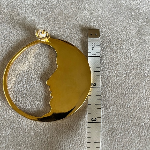 Oscar De La Renta Earrings - Picture 2 of 4